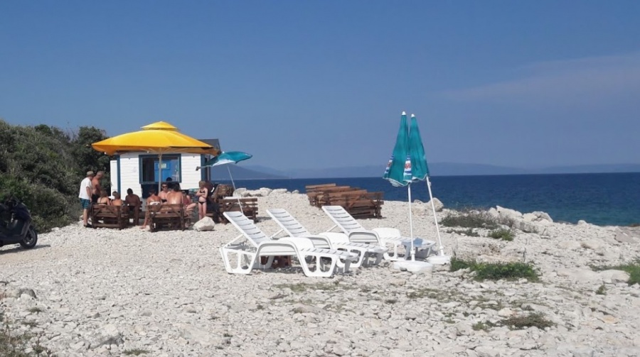 Frankys Beachbar Kavran cijene, slike, kontakt, forum komentari