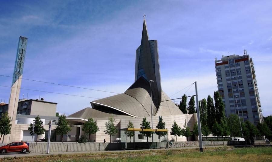 Samostan i župa bl. Augustina Kažotića Zagreb - Peščenica